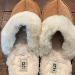 UGG Sherling Slipper Chestnut Size 7.5-8 New